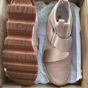 Sorel Kinetic Sneak Shoes - 8